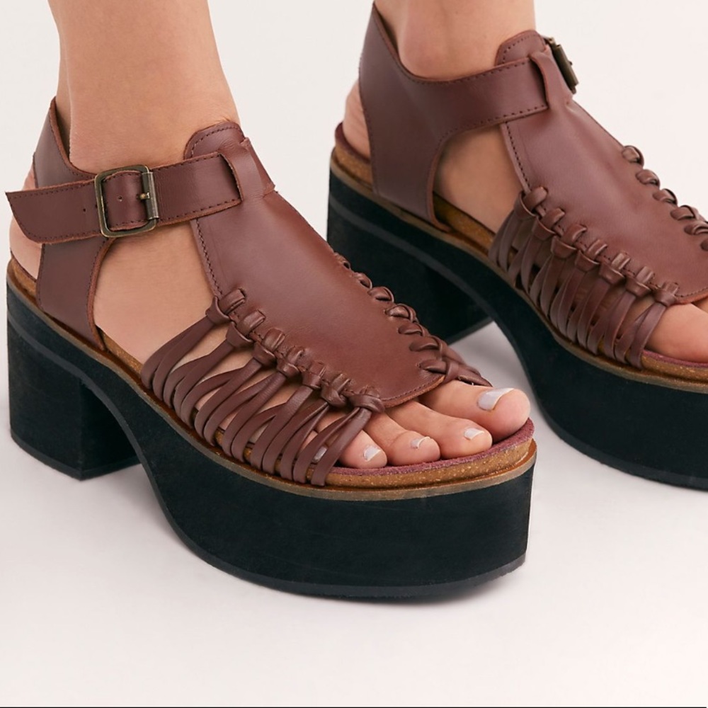 Free People Ava Platform